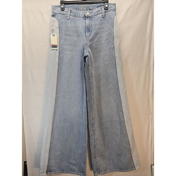 Daily Blue Easy Wide Leg Jeans Womens Size 28 Light Denim Easy Pant Pacific - Picture 4 of 15